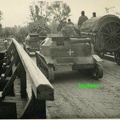 [TKS][#806][#807]{001}{a} Weißes Kreuz, małe krzyże na tyle