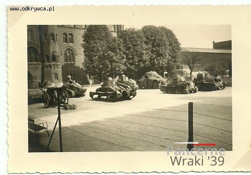[7TP][#351]{209}{a} OZ BrPanc 3, Łapajówka (trasa Radymno-Krakowiec) - Heeresgeschichtliches Museum, Wiedeń.jpg