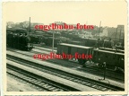 [Z.X0025] FOTO (12x9cm) - POLEN BAHNHOF 1939 - LOKOMOTIVE - TOP - Eisenbahn - Tender Zug aw