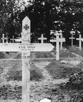 [Pz.Rgt.11] Polen Grab Panzer-Regt.11 Paul Arndt (001){b}