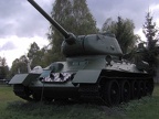 T-34-85 (f.[112][112],sn.4090255) Skarżysko-Kamienna, Muzeum Orła Białego (ex.pomnik w Skarżysku-Kamiennej) 2007r.(002){a} (foto paweł@konradus.com)