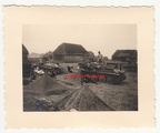 [Z.Pz.Abt.67.004] Soldaten Panzer Abteilung 67 mit 3 Skoda Panzer Gefechtsfeld im Polenfeldzug
