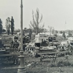 [Z.X0126] [32] Polen WARSCHAU Beute Panzer Sammelstelle Soldat Tank Beutepanzer  dw