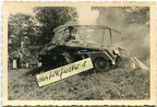 [PSW][#560]{008}{a} s.Pz.Sp.Wg (FU) Sd.Kfz.232 (8 Rad), Aufkl.Abt.8, WH-193247, okolice Wodzisławia Śl., spalony, między białymi słupkami (A.X0128) aw