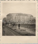 [Z.Pz.Abt.65.005] Foto, Panzer Abteilung 65, Straßenszene in Warschau Polen